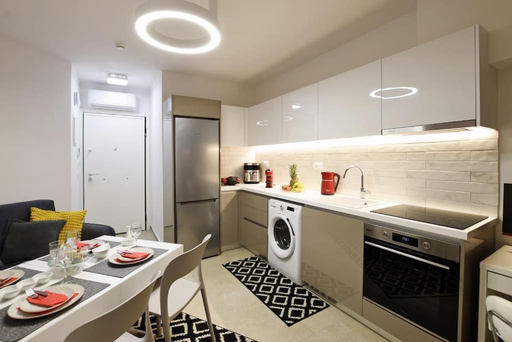 Uni Cozy City Apartment Rhodes City Eksteriør bilde